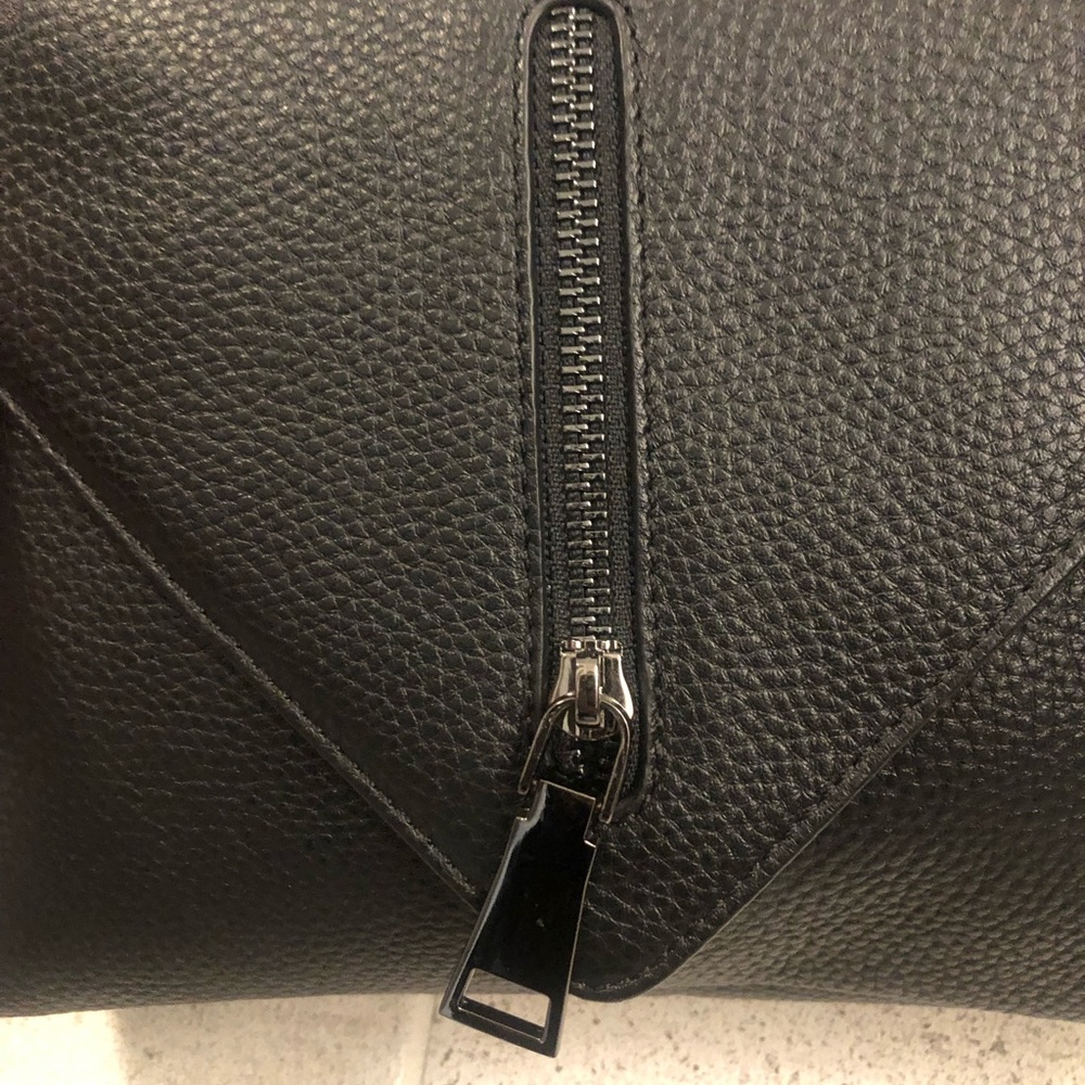 Status Anxiety “exile” bag (pebble leather) - Picture 7 of 13